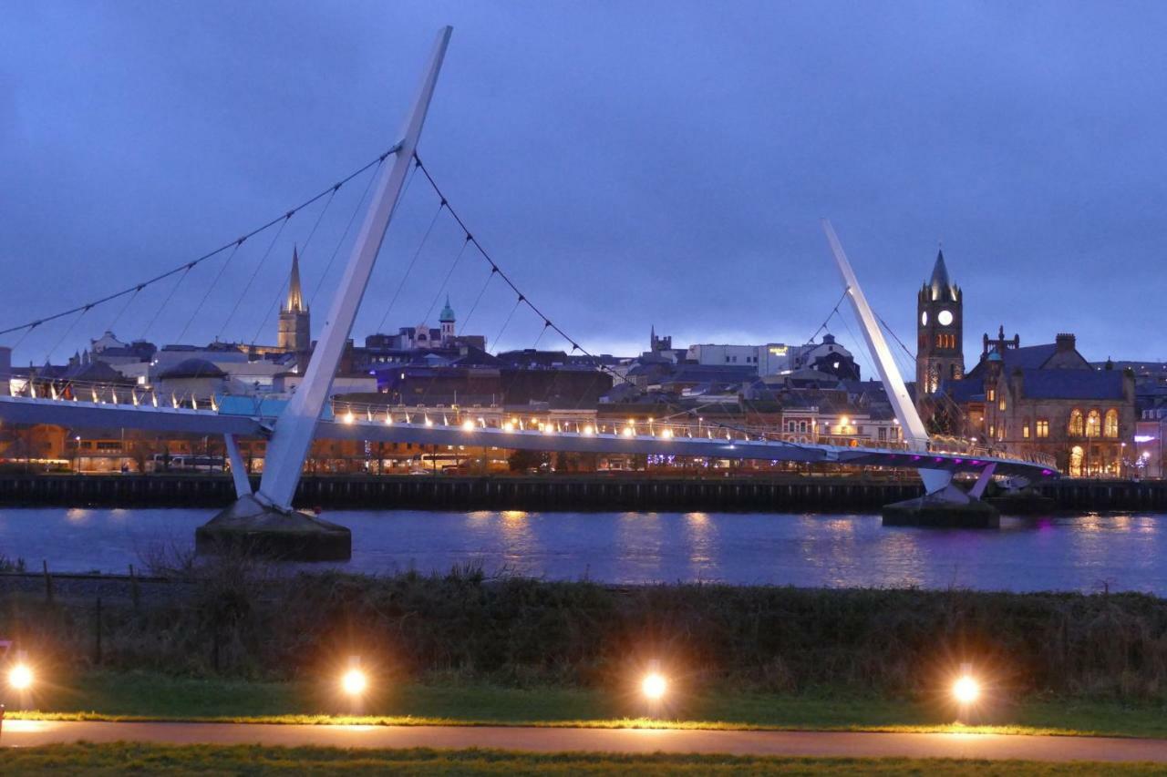 Legenderry B&B ภายนอก รูปภาพ